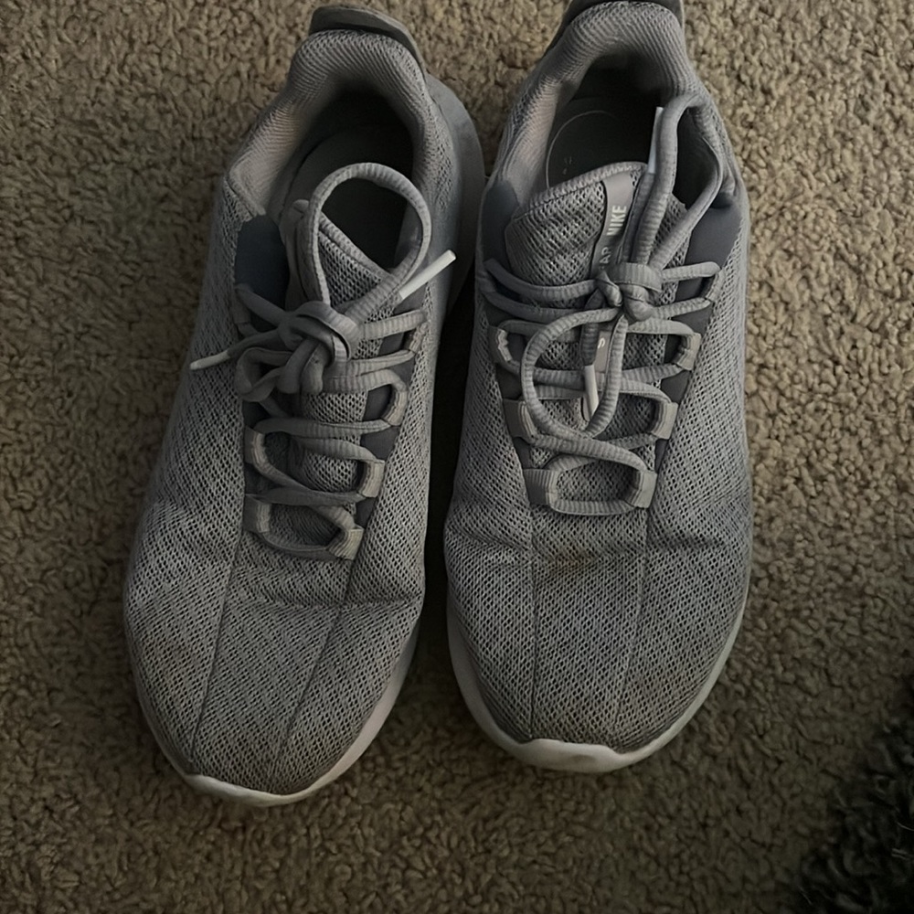 Nike Shoes - Picture 5 of 5